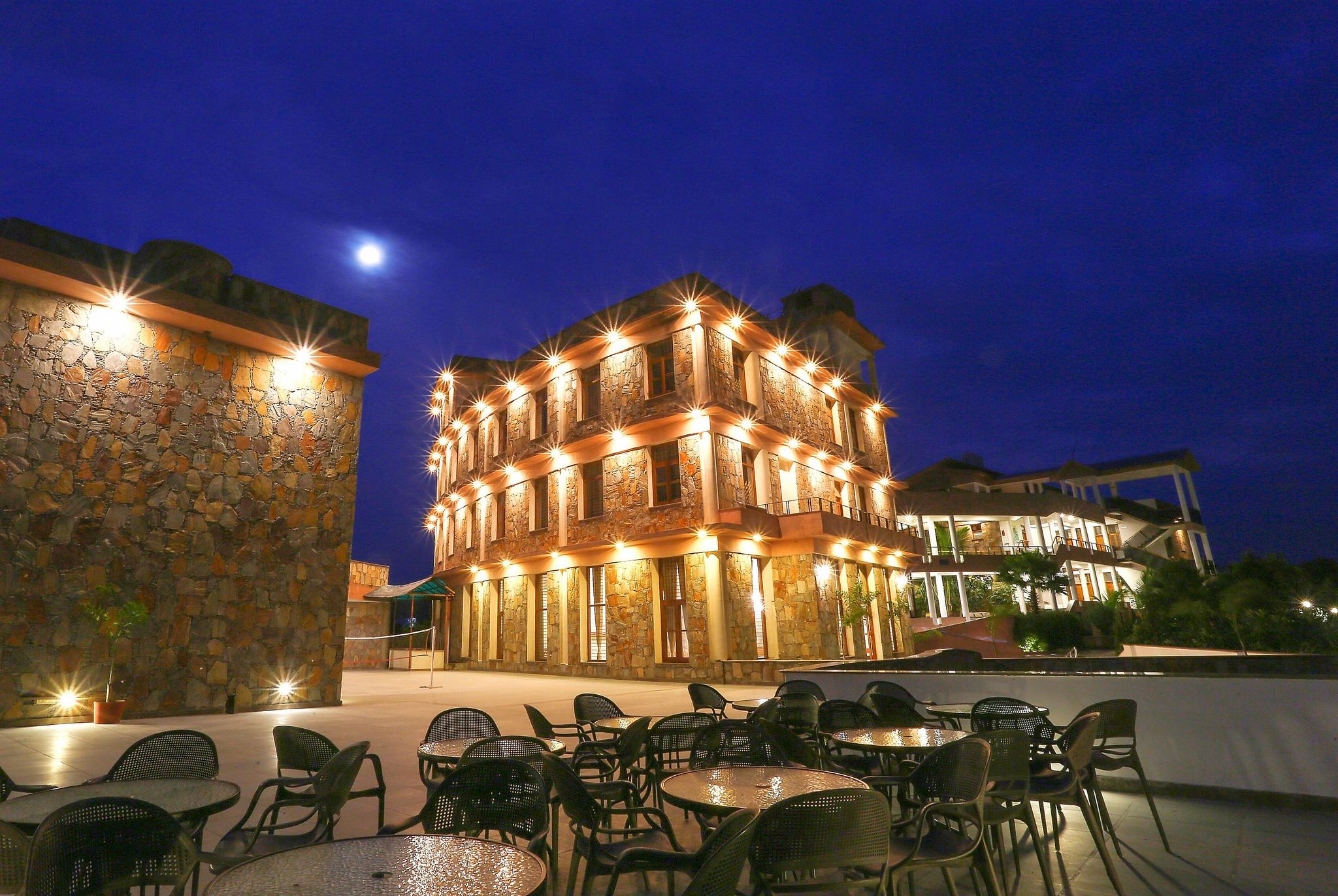 undefined Palm Valley Dritan Resort 7