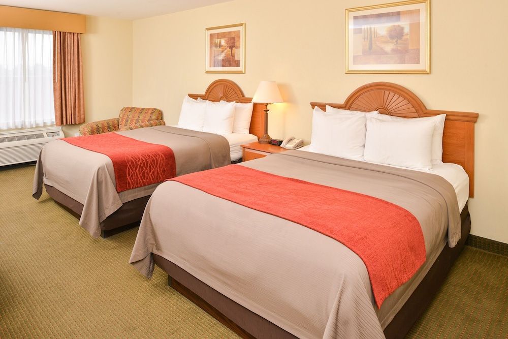 Standard Room, 2 Queen Beds, Non Smoking