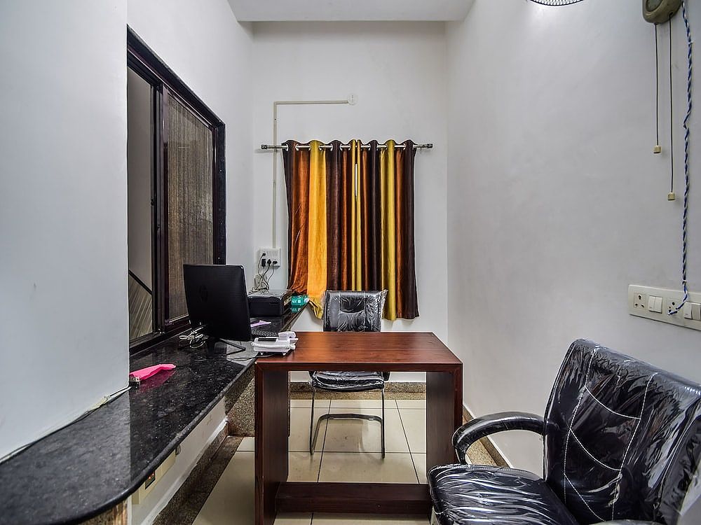 undefined OYO 23381 Hotel Sagar Ratna 5