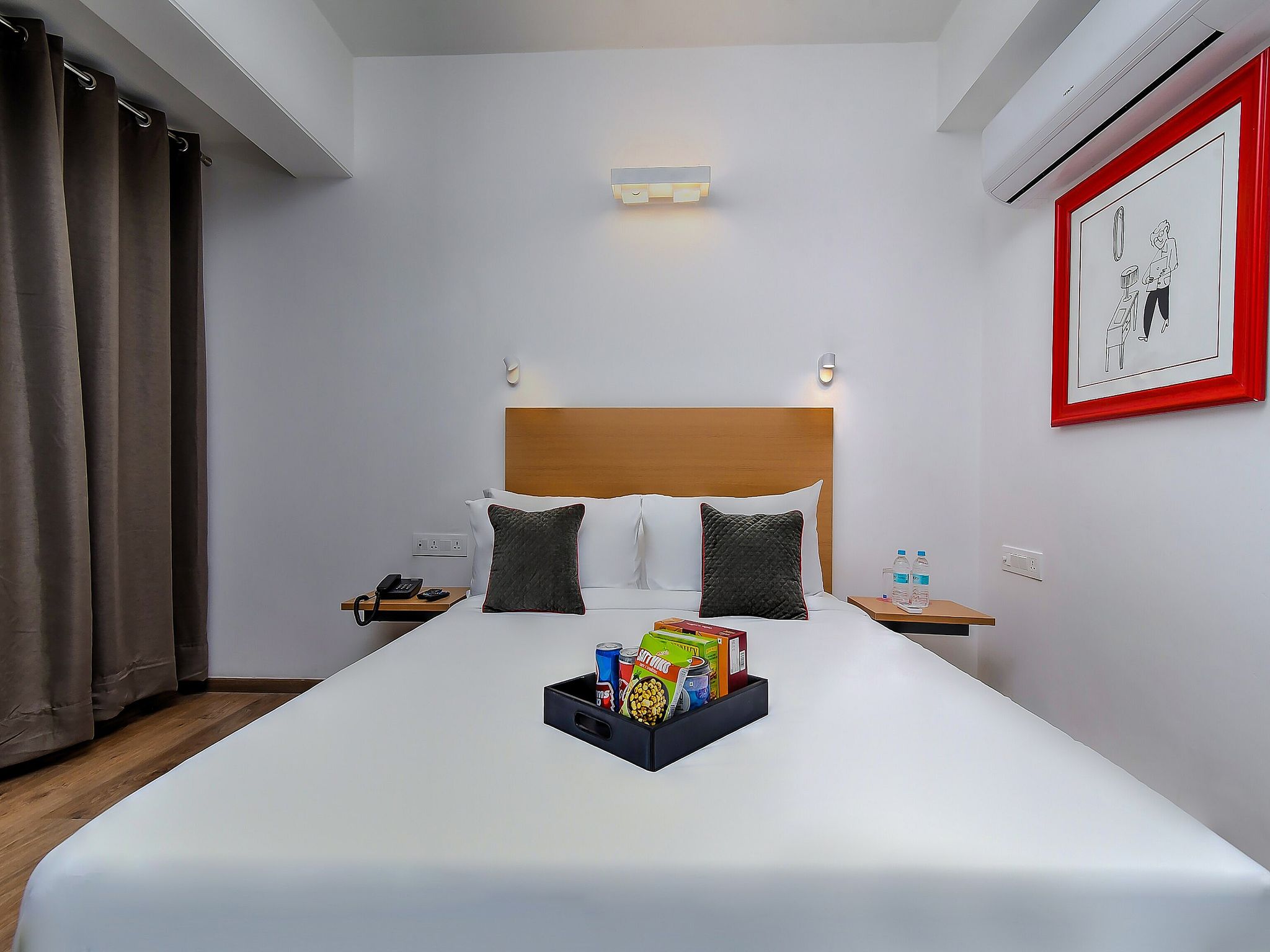 OYO Townhouse 051 Lal Kothi Classic Room 4