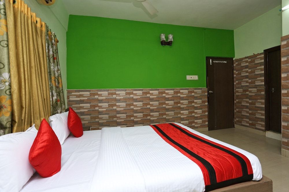 Hotel O Green View Guest House Standard Double Room 3