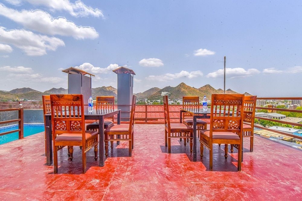 undefined FabHotel Prime The Royal Galaxy 10