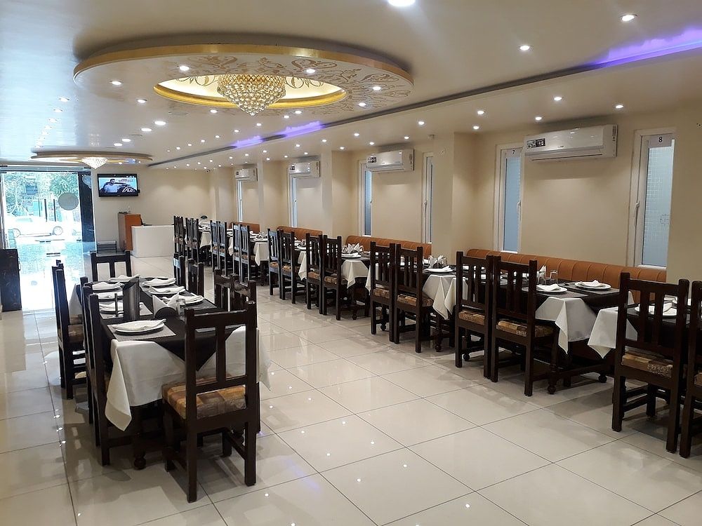 undefined Hotel Royal Amer City 4