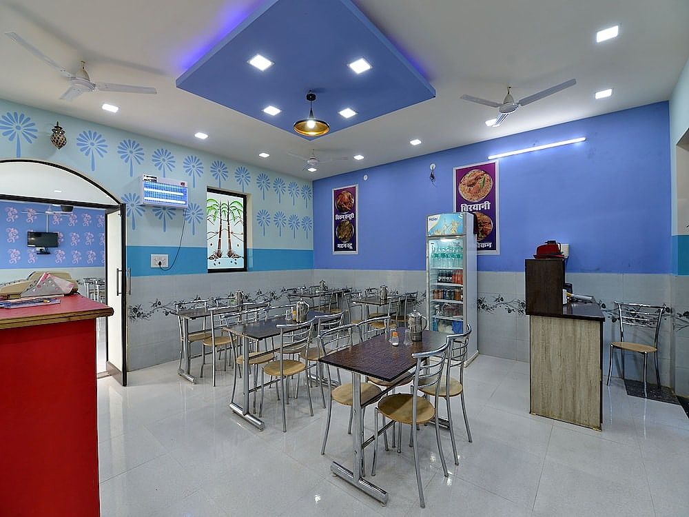 undefined OYO 12505 Hotel MJ 6