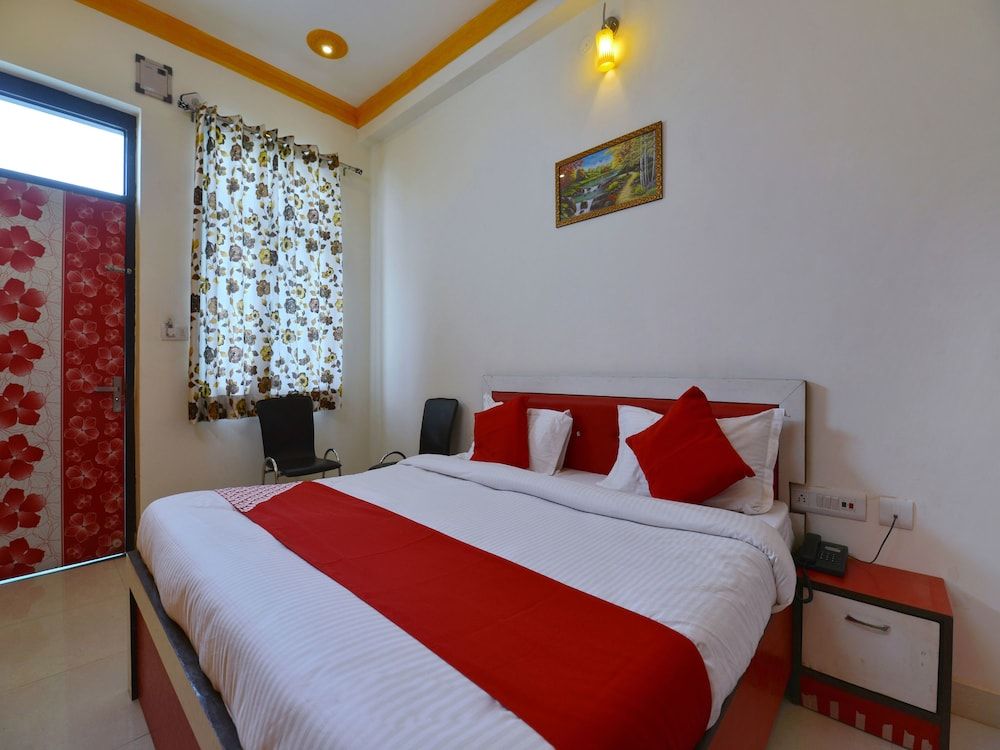 OYO 12505 Hotel MJ Double or Twin Room 6