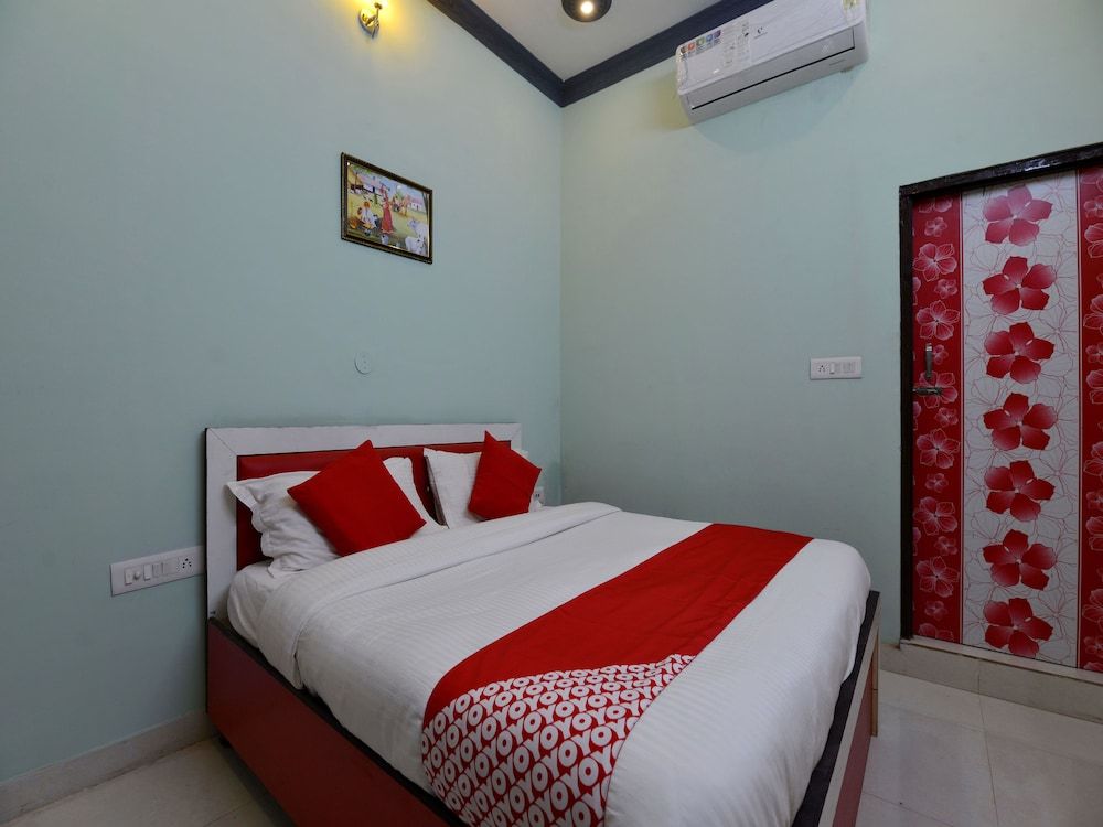 OYO 12505 Hotel MJ Double or Twin Room 3