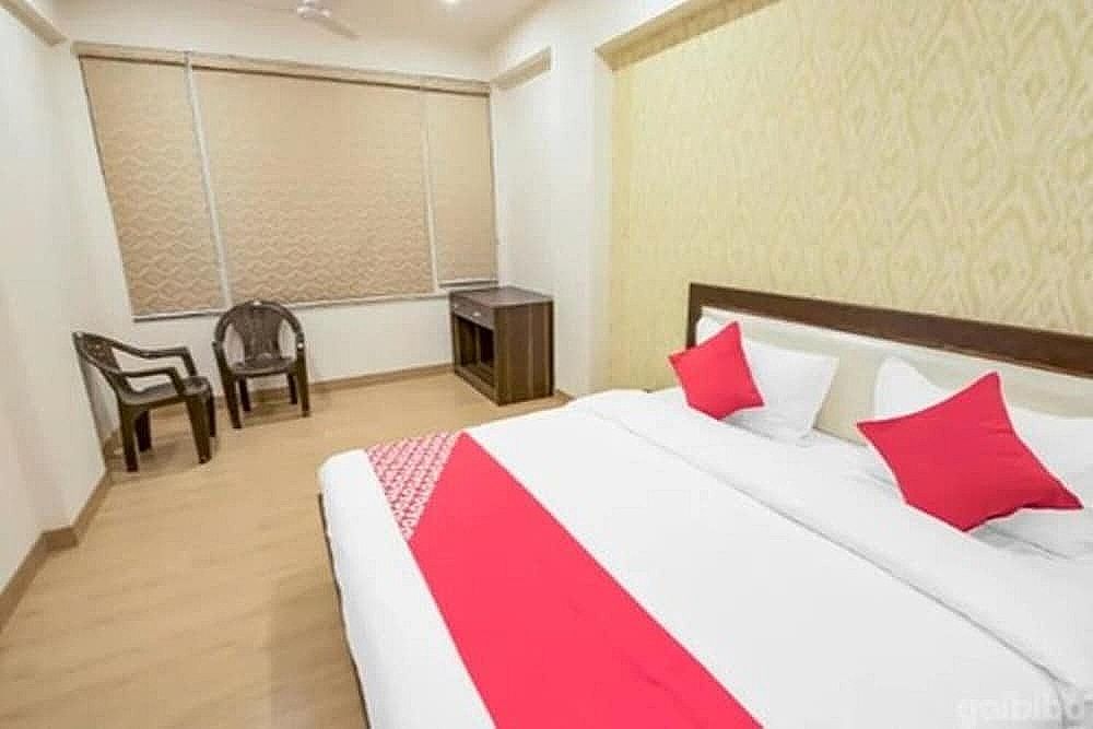 The Raj Hotel and Resort Deluxe Room 2