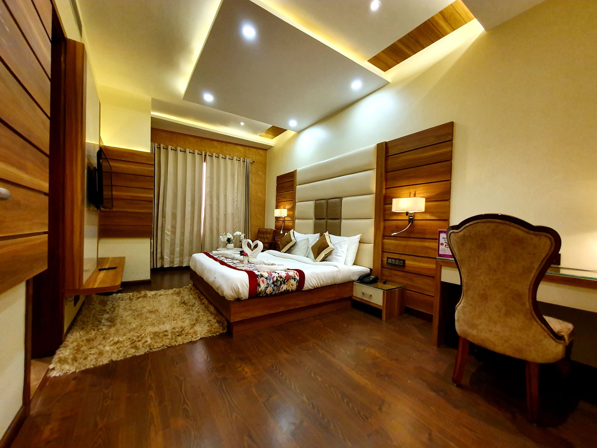 undefined Hotel Makhan Residency 5
