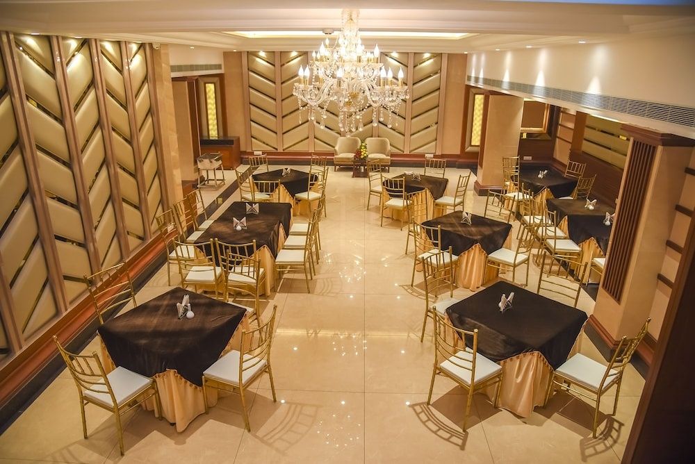 undefined Bharawan Clarks Inn Express 9