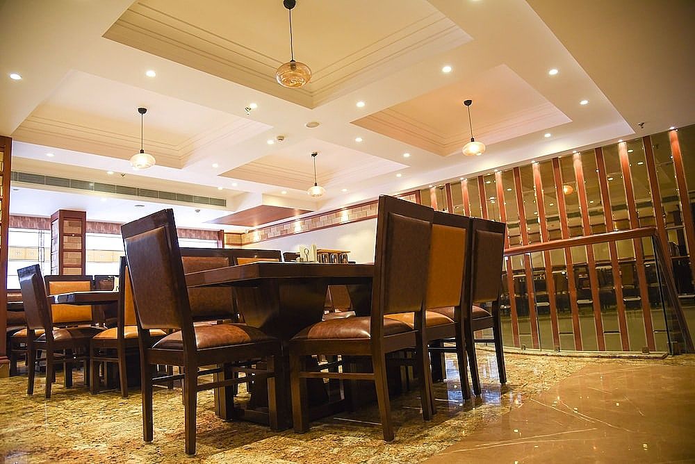 undefined Bharawan Clarks Inn Express 7