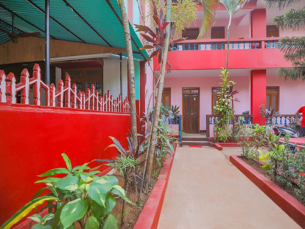undefined OYO 37494 Ma Micky Guest House 3