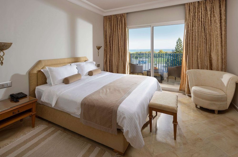 Deluxe Suite, 1 King Bed