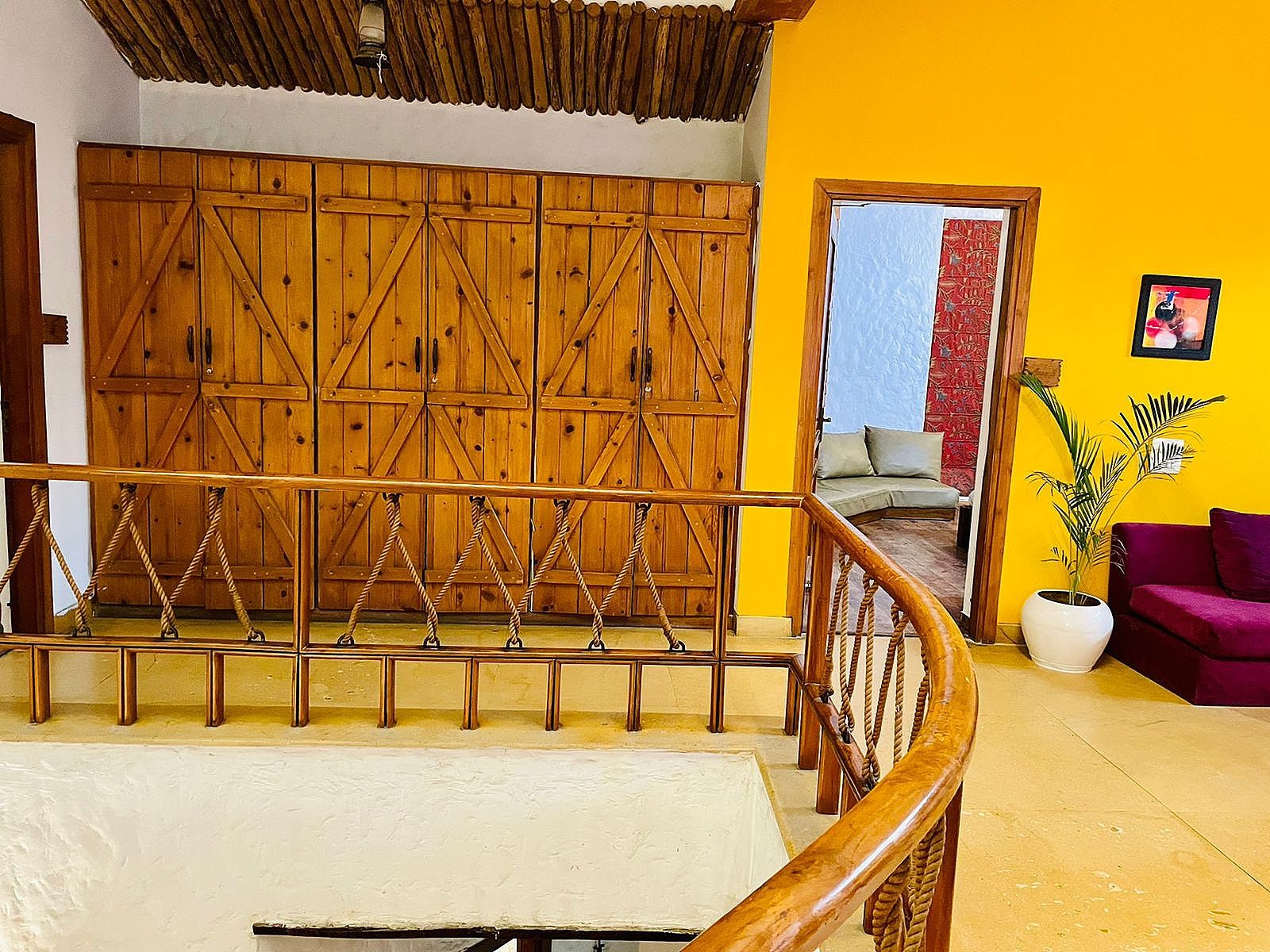 undefined Vintage Villa 4