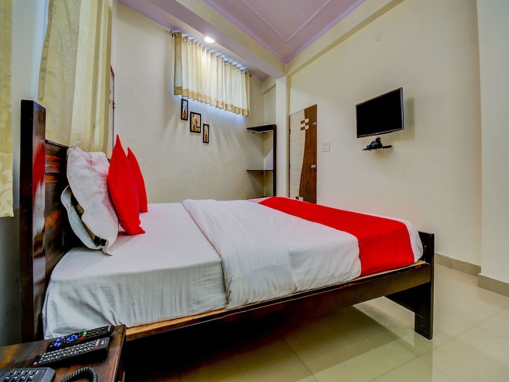 OYO 22942 Hotel Opal Double or Twin Room 8