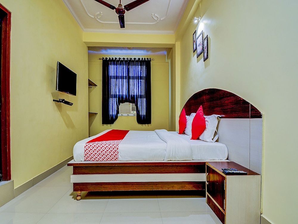 undefined OYO 22942 Hotel Opal 8