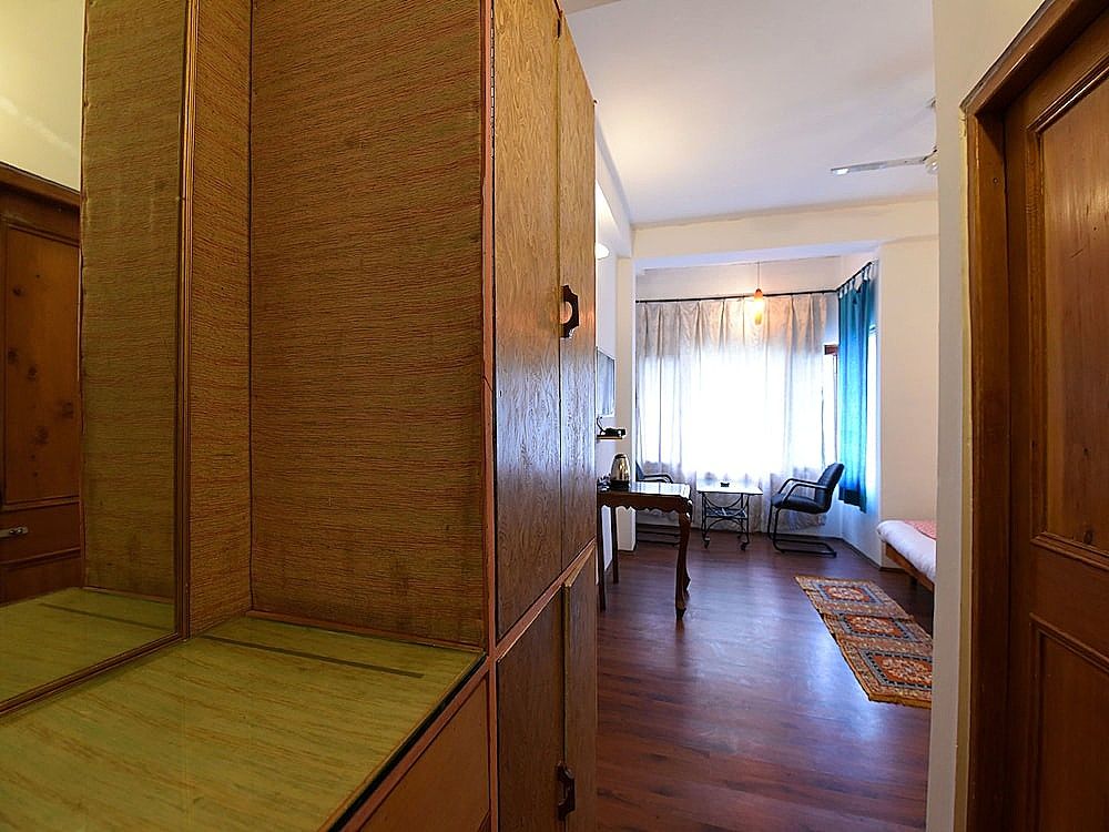 OYO 13849 Manali Meadows Deluxe Double or Twin Room 3