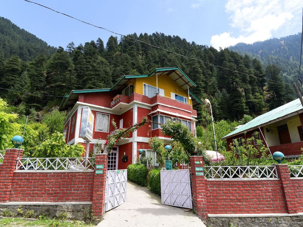 undefined OYO 13849 Manali Meadows 6