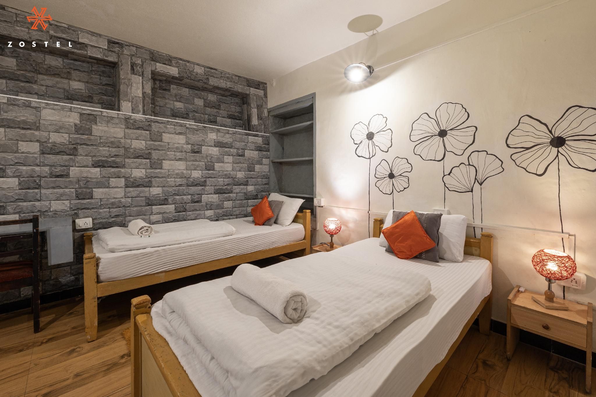 Room with 2 Single Beds