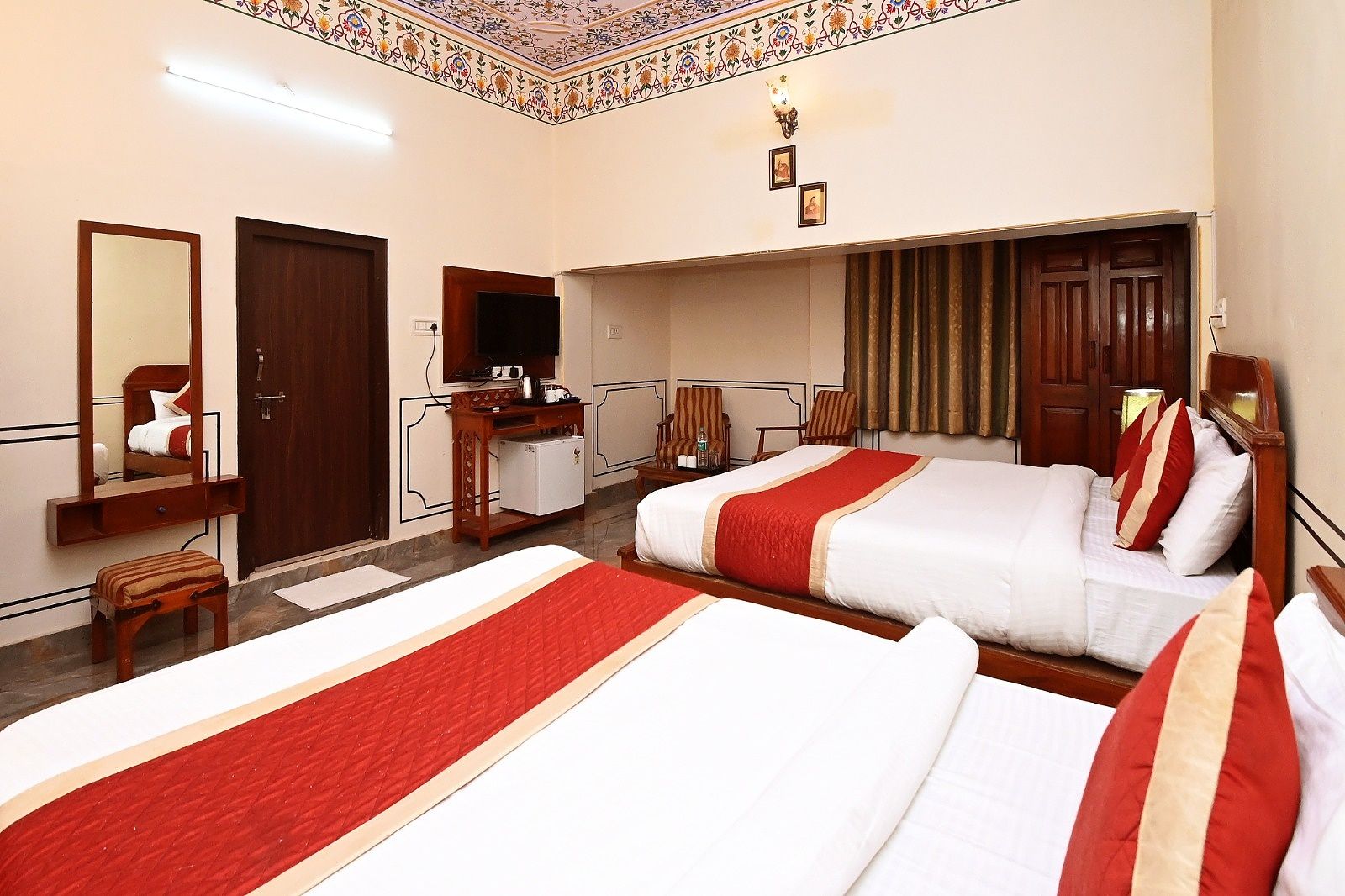 Virasat Mahal Heritage Hotel Superior Triple Sharing Room  3