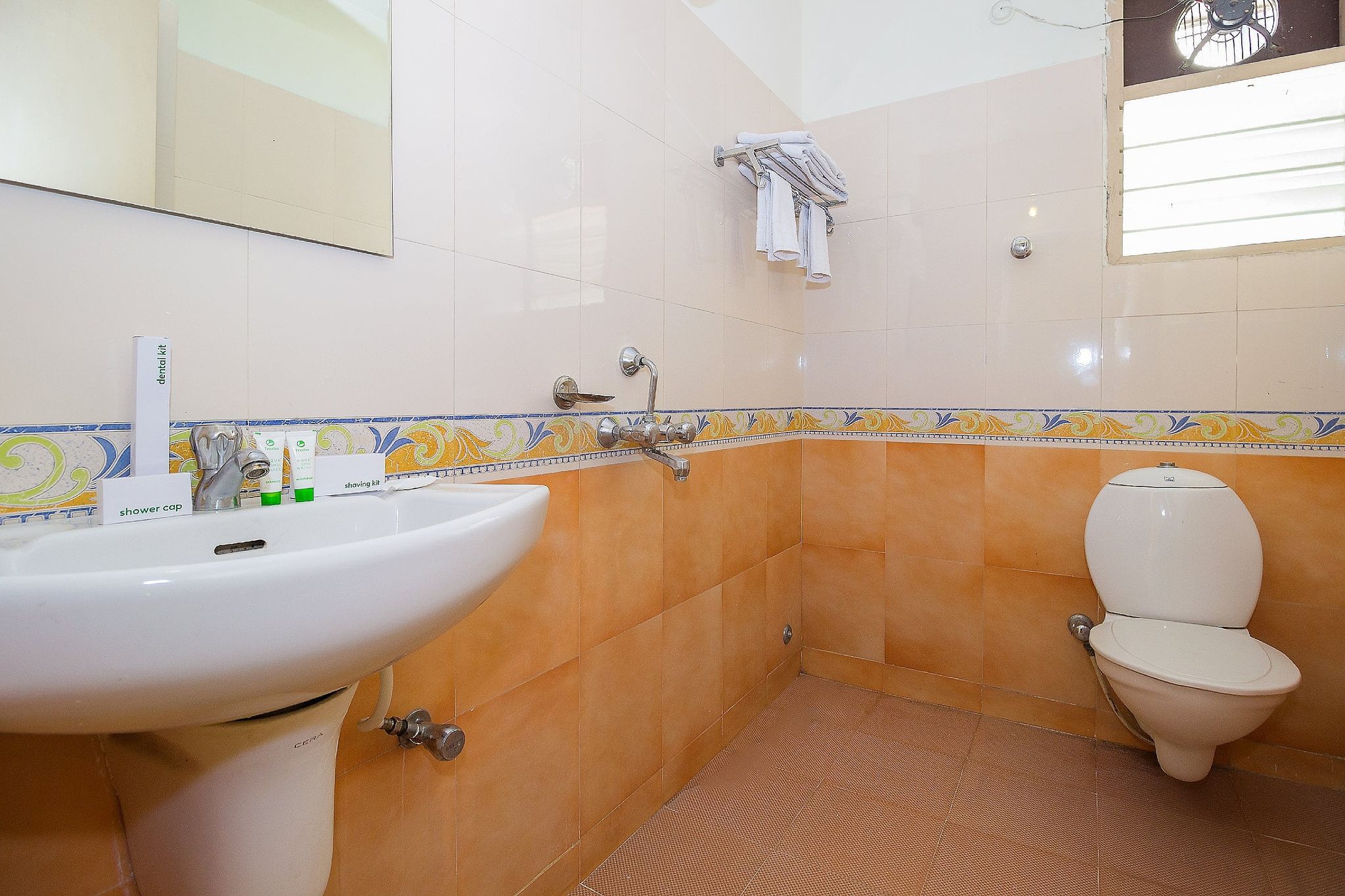 Krrish Boutique Hotel, Ameerpet Hyderabad Classic Room - Twin Bed 10