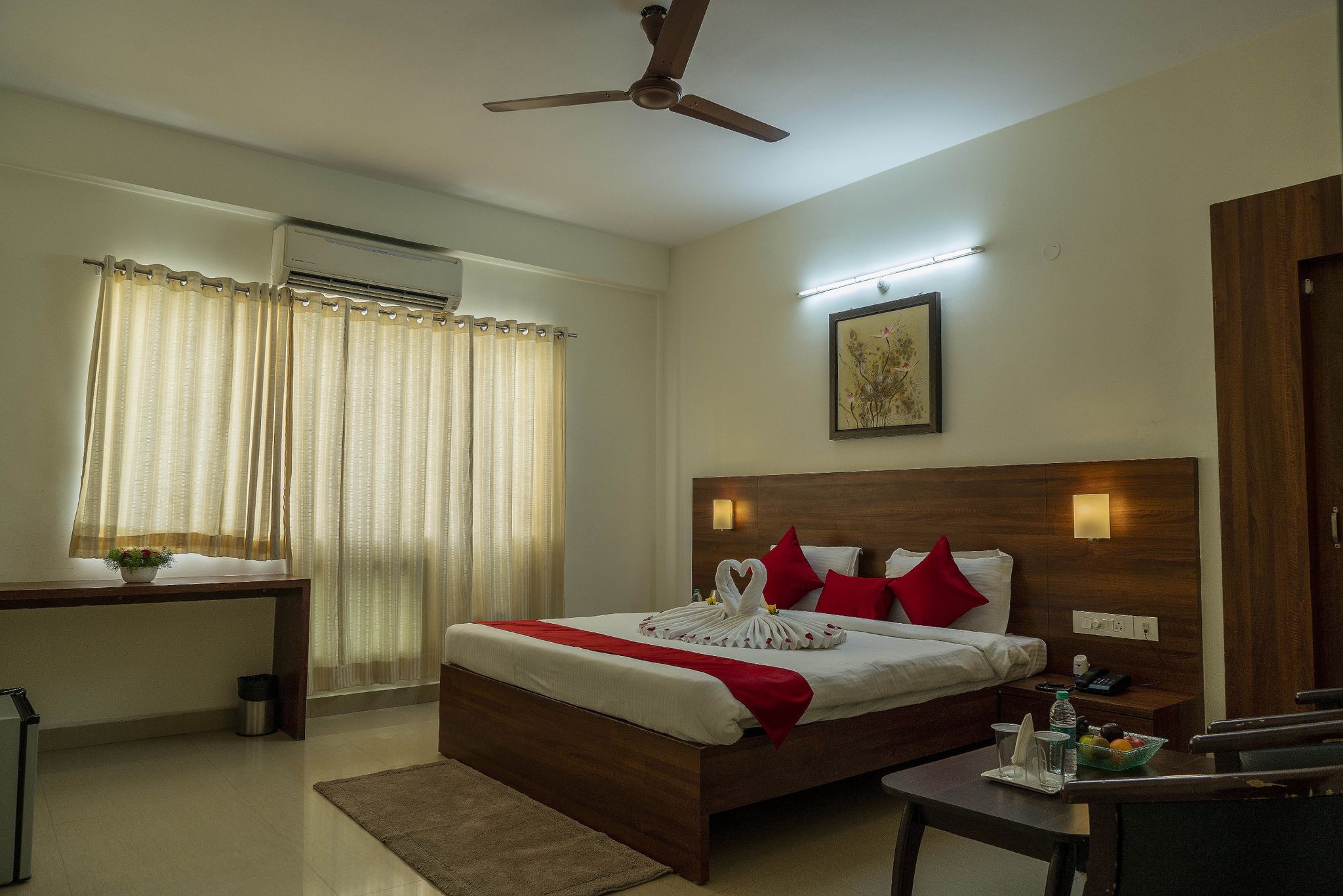 Krrish Boutique Hotel, Ameerpet Hyderabad Classic Room - Twin Bed 9