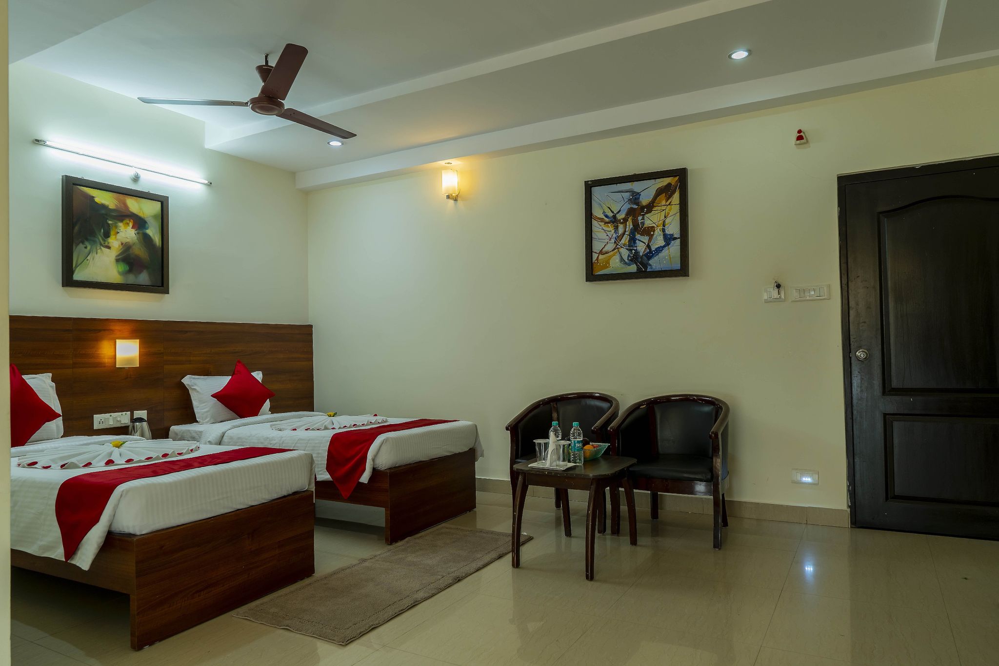 Krrish Boutique Hotel, Ameerpet Hyderabad Classic Room - Twin Bed 3