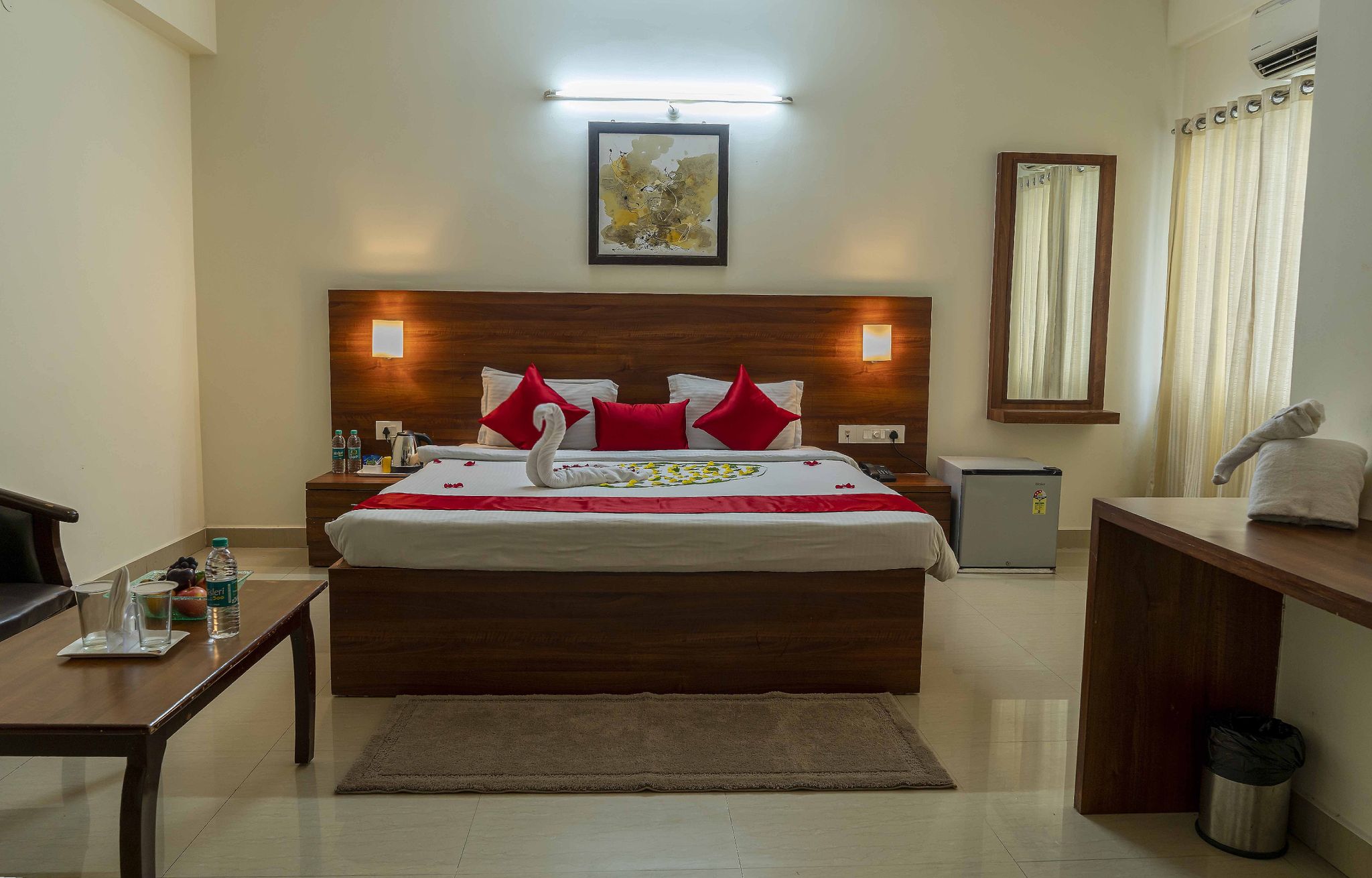 Krrish Boutique Hotel, Ameerpet Hyderabad Classic Room - Twin Bed 6