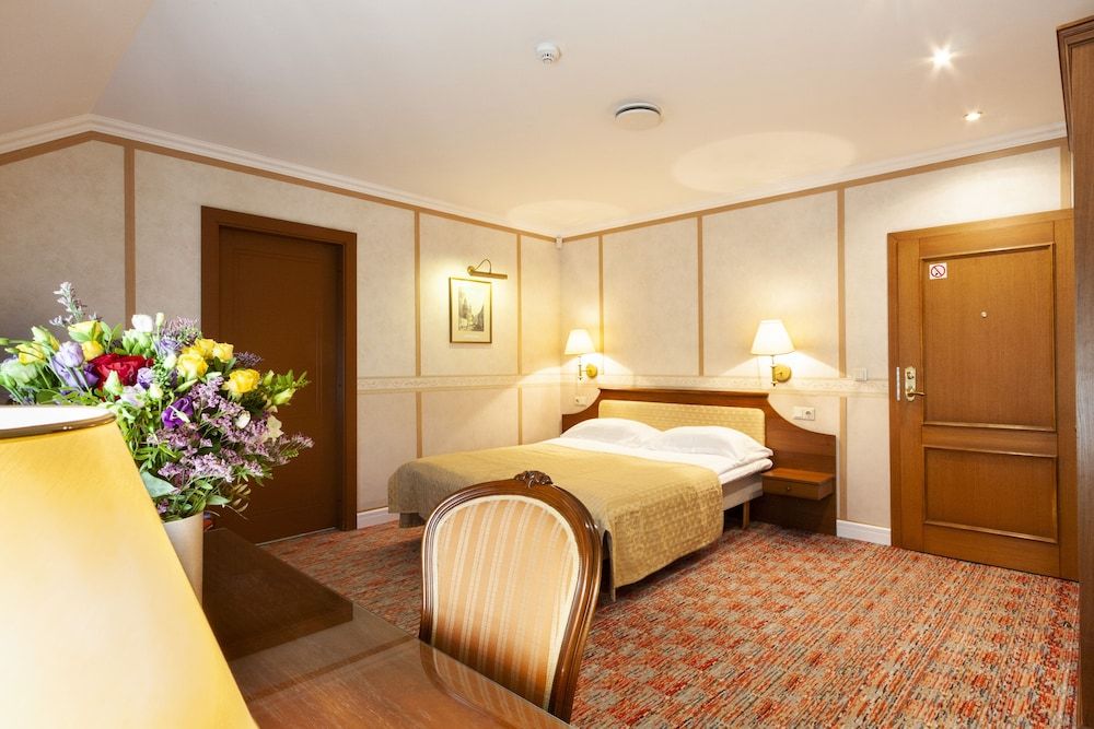 Rinno hotel Luxury Double Room 3