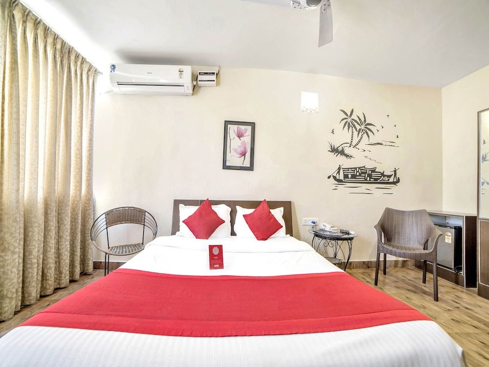 OYO 674 Apartment Hotel Manar Luxury Suites Double or Twin Room 3