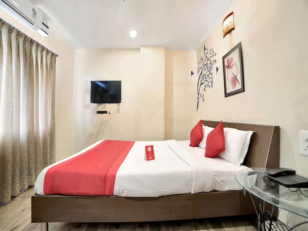 OYO 674 Apartment Hotel Manar Luxury Suites Double or Twin Room 14