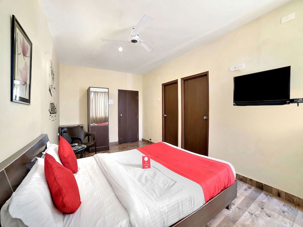 OYO 674 Apartment Hotel Manar Luxury Suites Double or Twin Room 15