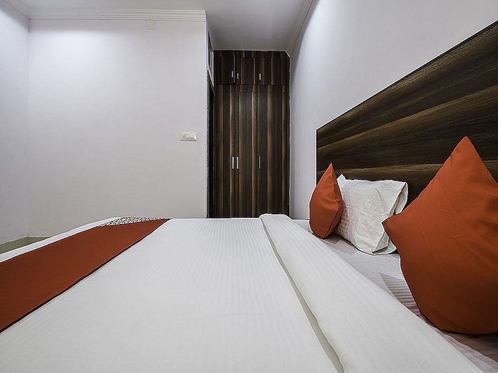 undefined OYO 26580 Hari Krishna Palace 6