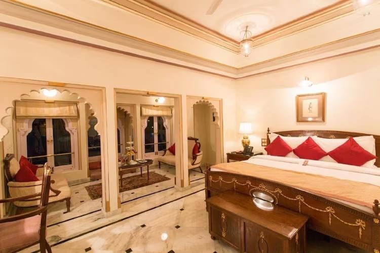 Taj Fateh Prakash Palace Palace Room Lake View 2