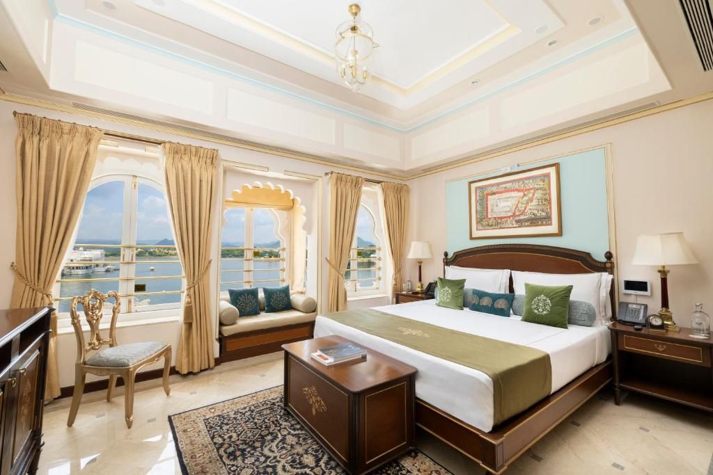 Grand Luxury Suite Lake View