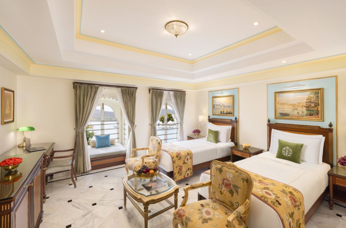 Taj Fateh Prakash Palace Palace Room Lake View 3