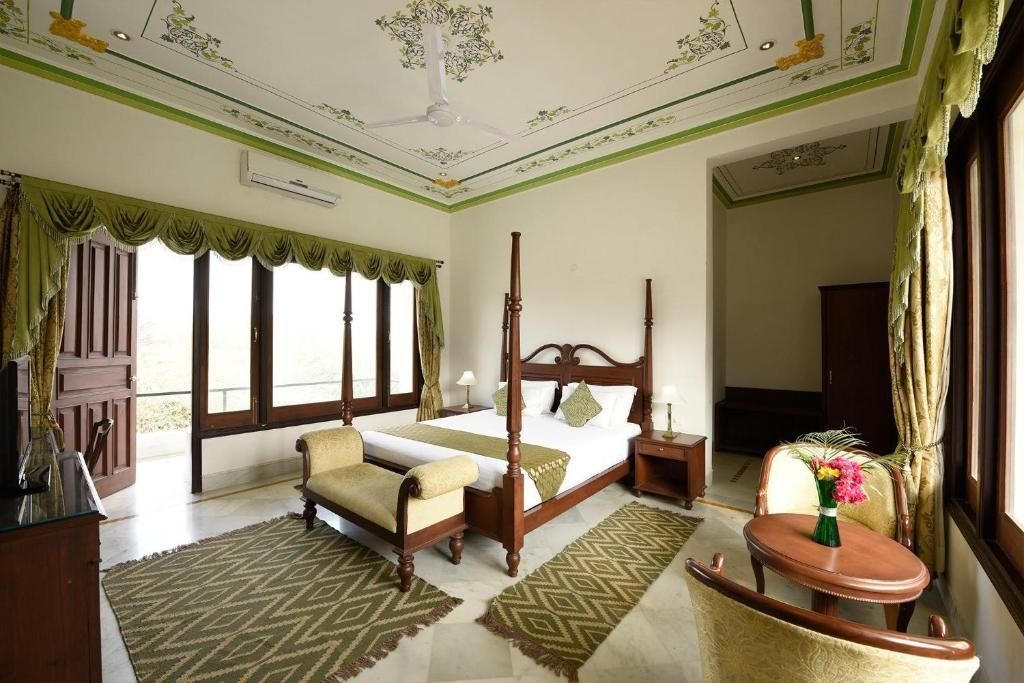 Devraj Villas Mountain View Room with Private Sit Out 4