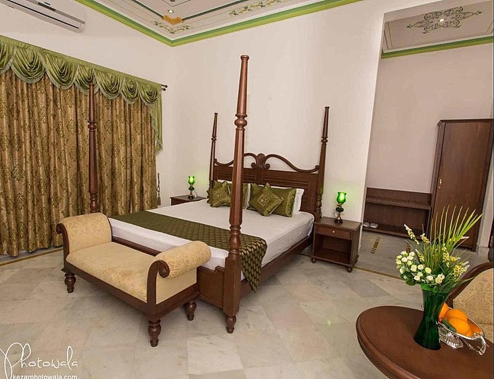 Devraj Villas Mountain View Room with Private Sit Out 8