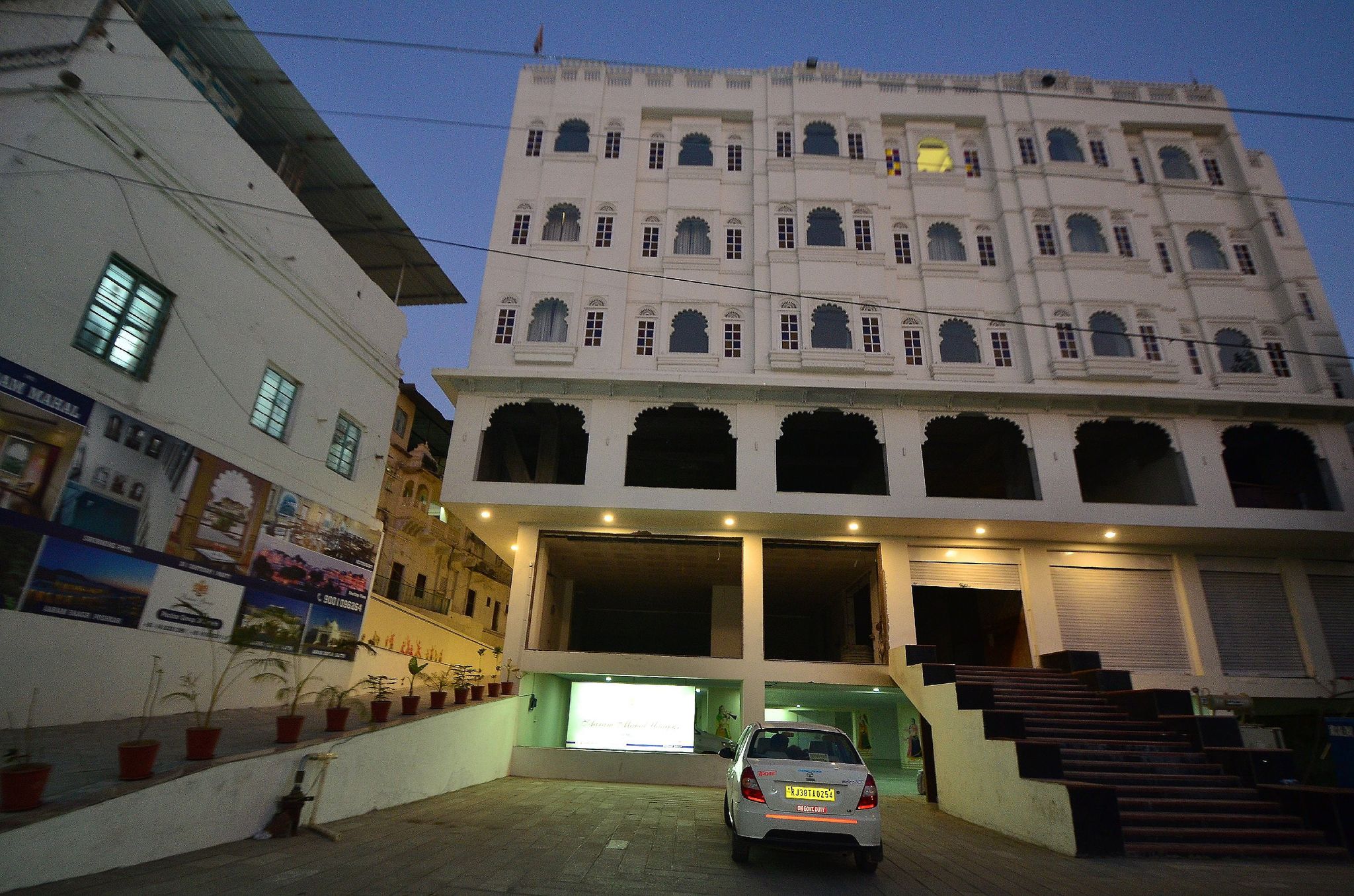 Aaram Mahal by Pachar Group