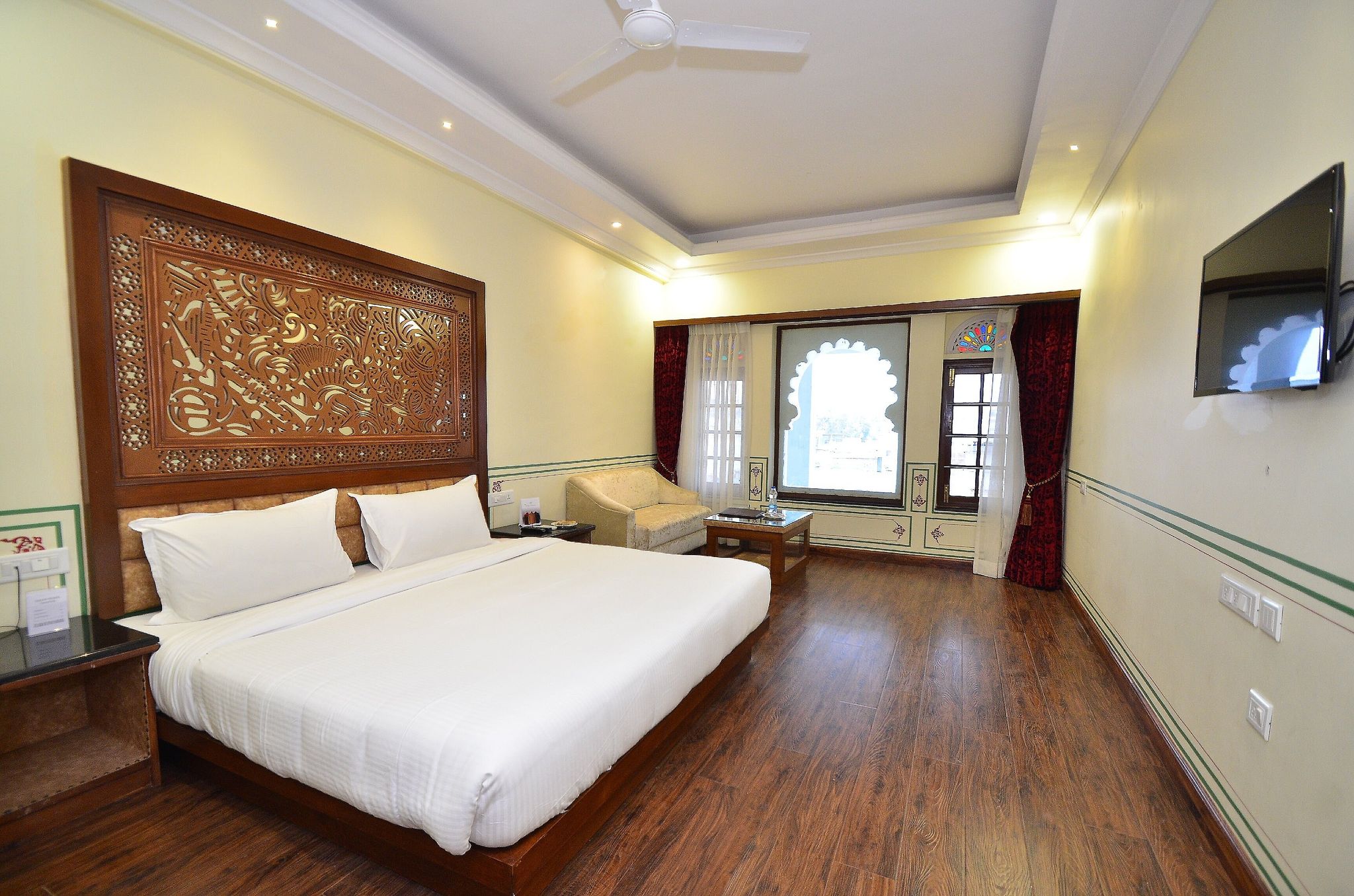 Aaram Mahal by Pachar Group