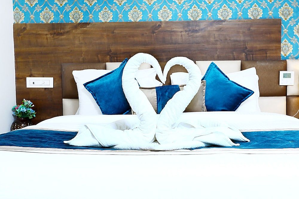 Luxe Stayz Heritage Street Deluxe Room 18