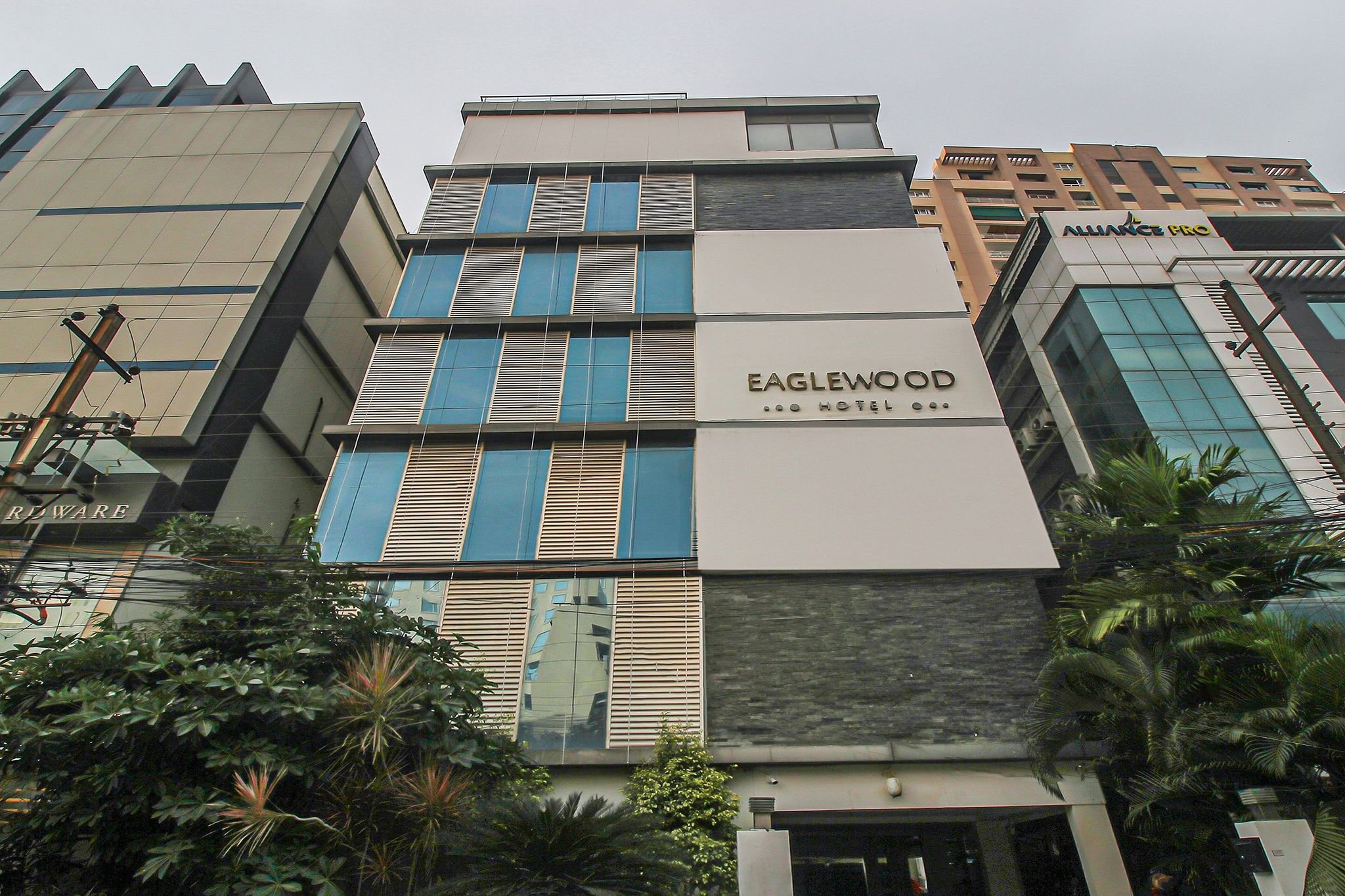 Super Townhouse Eaglewood Gachibowli