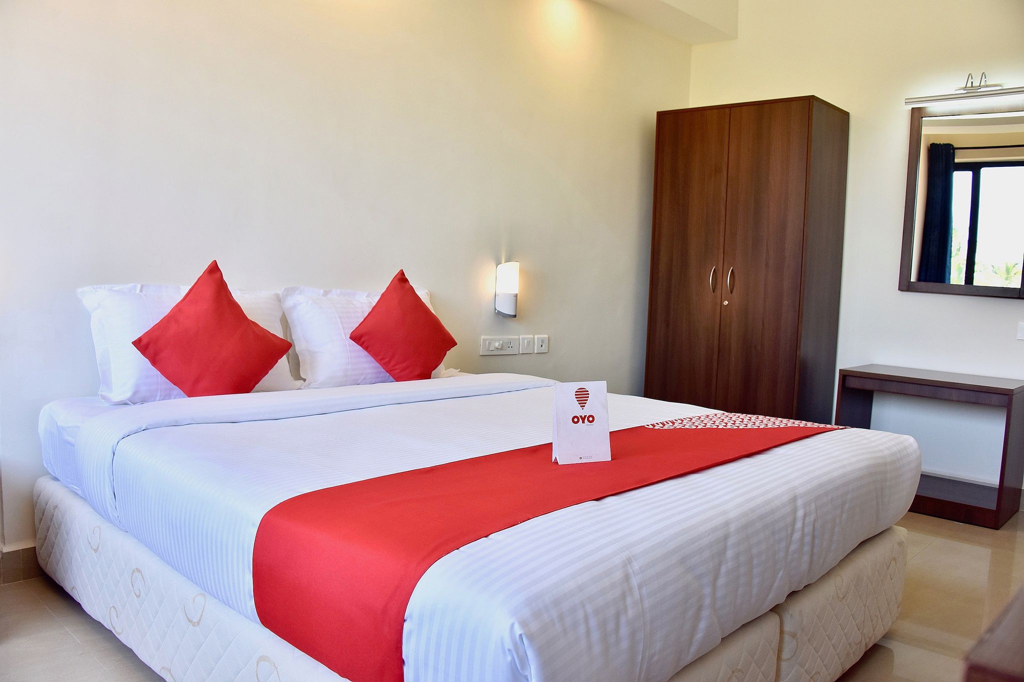 Flagship Relax Holiday Home Near Big G Classic 4