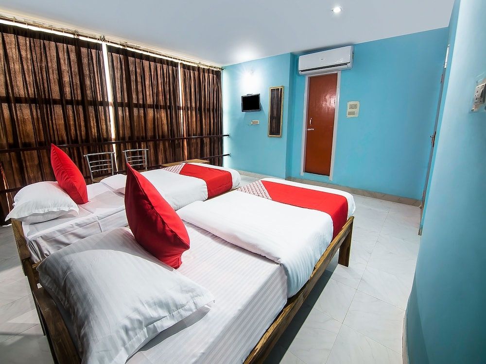 OYO 14737 LG Towers Single Room, 1 Twin Bed 10