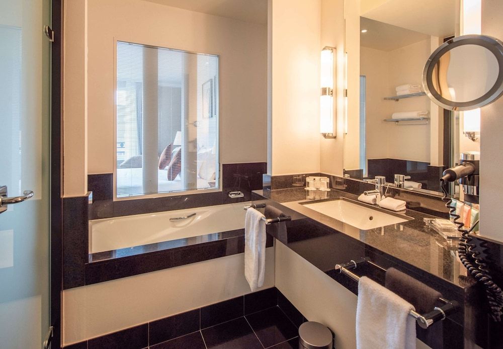 Dukes’ Palace – by Dukes’ Hotel Collection Superior Double or Twin Room 4