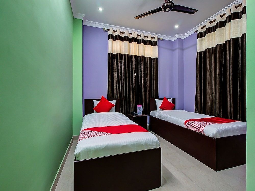 undefined OYO 13927 Green View Guest House 9