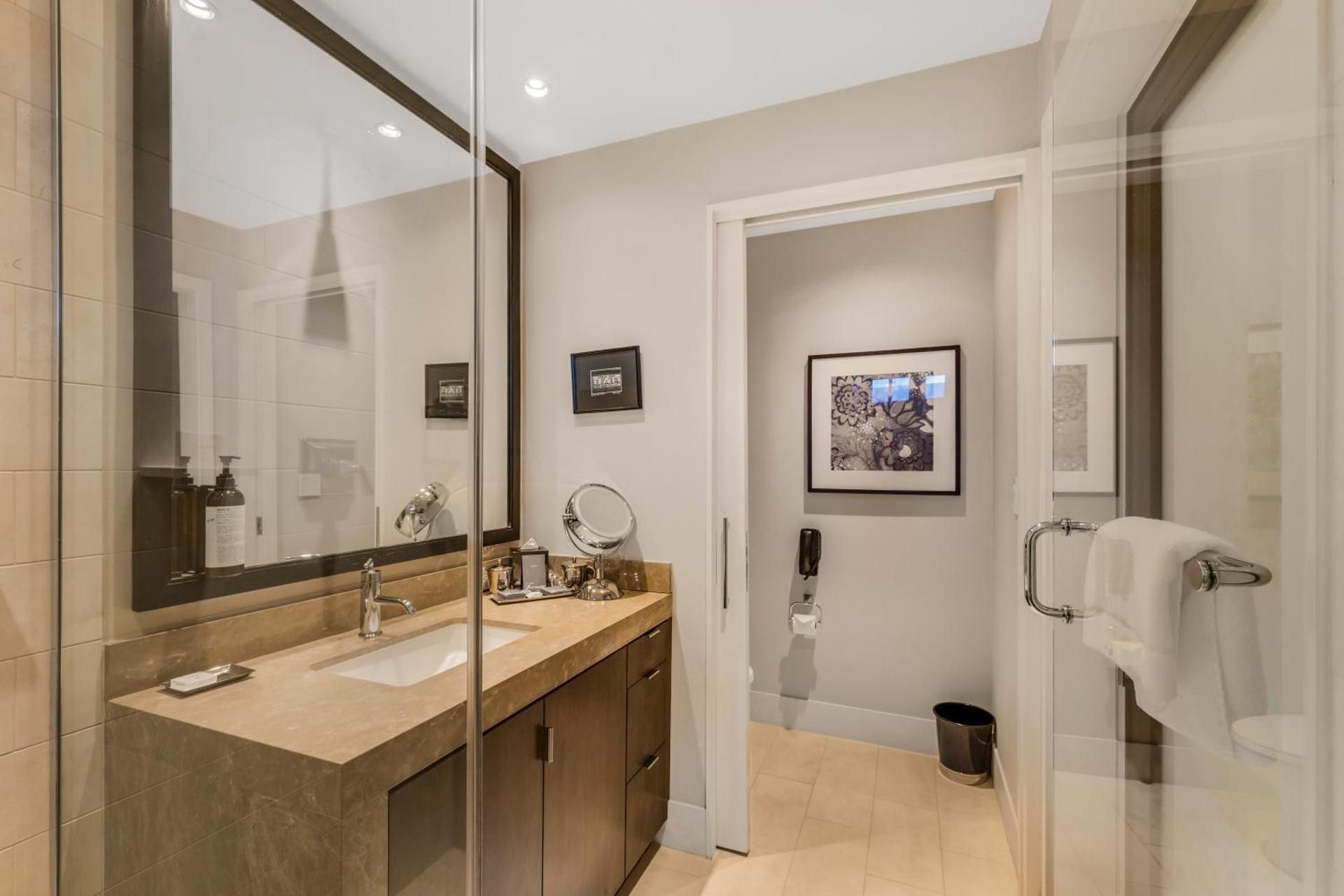 One Bedroom Bayview Residence with Roll-In Shower - Mobility/Hearing Access