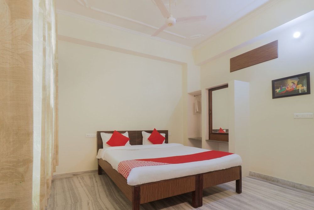 OYO 24535 Hotel Payas Double or Twin Room 7