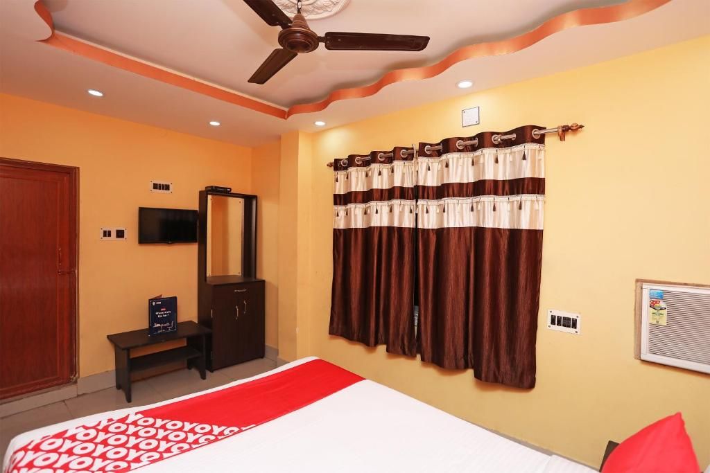 OYO 16058 Classic Inn Classic Room 3