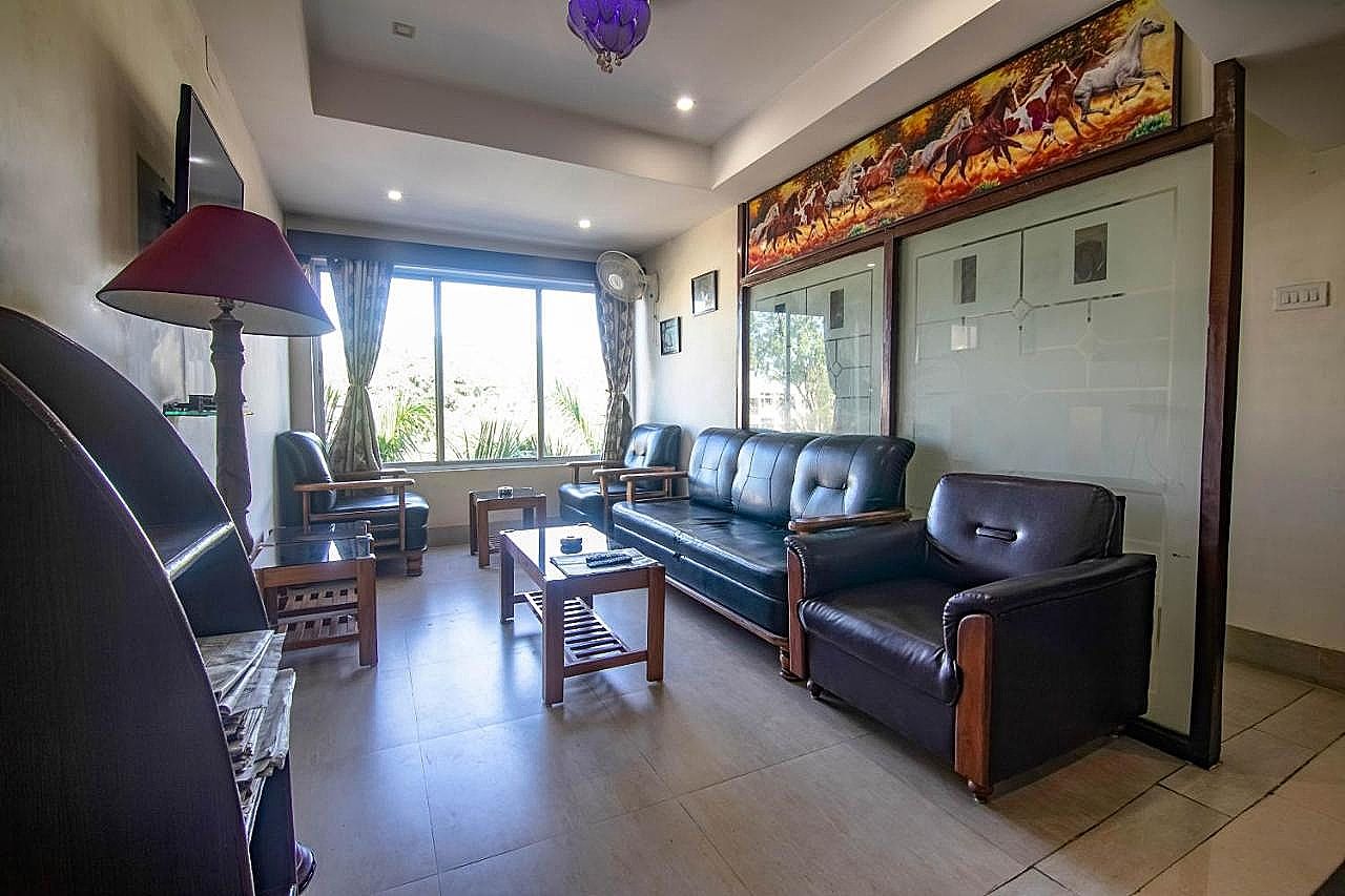 undefined Capital O Hill Crest View Guest House 3