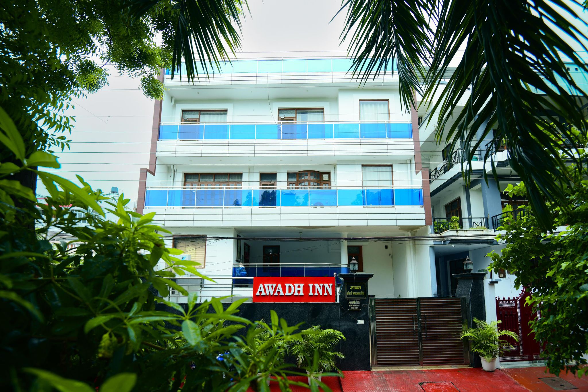 Hotel Awadh Inn